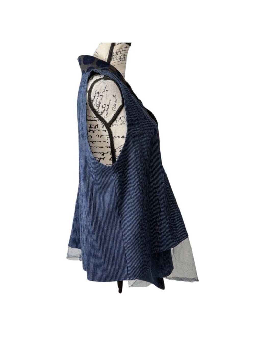 Luukaa Womens US Size 8 Sleeveless Top Button-Up Asymmetrical Artsy Navy Stripe - Picture 2 of 8